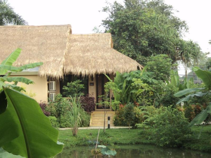Ingnatee Resort Pathum Thani Bagian luar foto